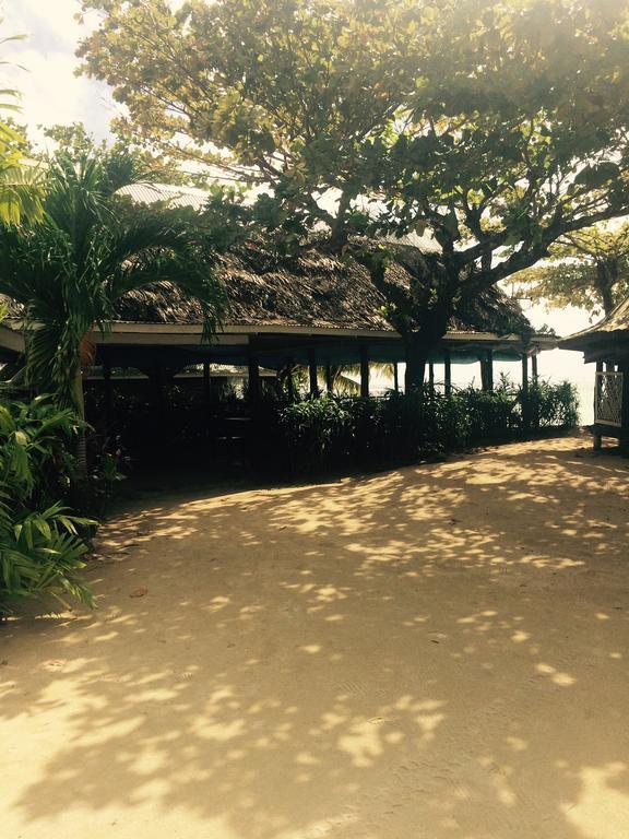 Hotel Vacations Beach Fale Manase Exterior foto