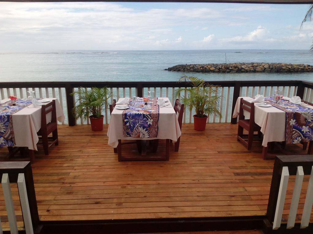 Hotel Vacations Beach Fale Manase Exterior foto